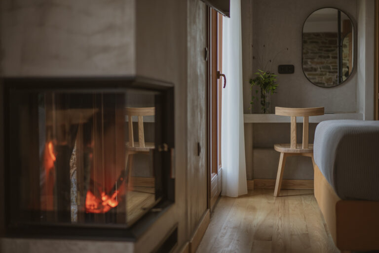 Junior Suite with Fireplace